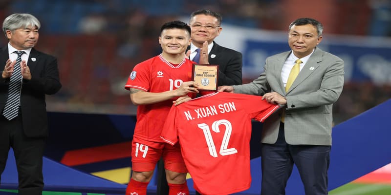 Tuyển thủ xuất sắc nhất